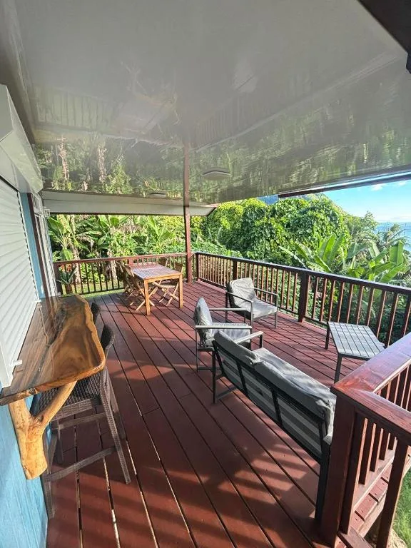 Le salon d’extérieur sur le deck